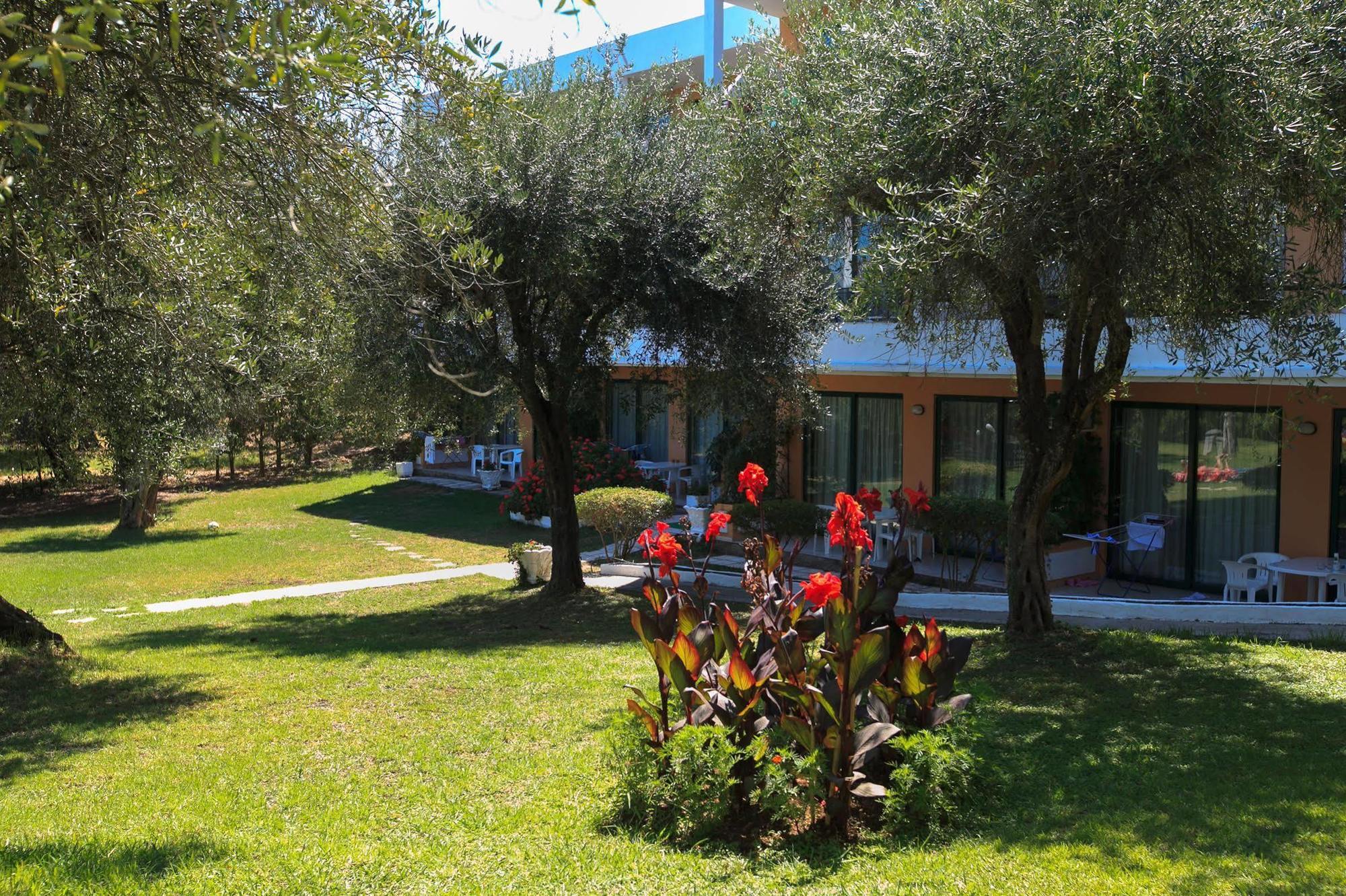 Saint Nicholas Hotel Gouvia Exterior foto